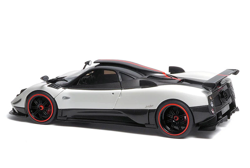 Almost-Real 2009 Pagani Zonda Cinque Coupe RHD Bianco Benny White & Carbon w/ Red Accents 1:18 - Image 5