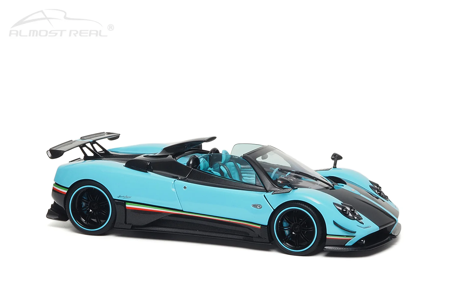 Almost-Real Pagani Zonda Uno Blue 1:18 - Image 6