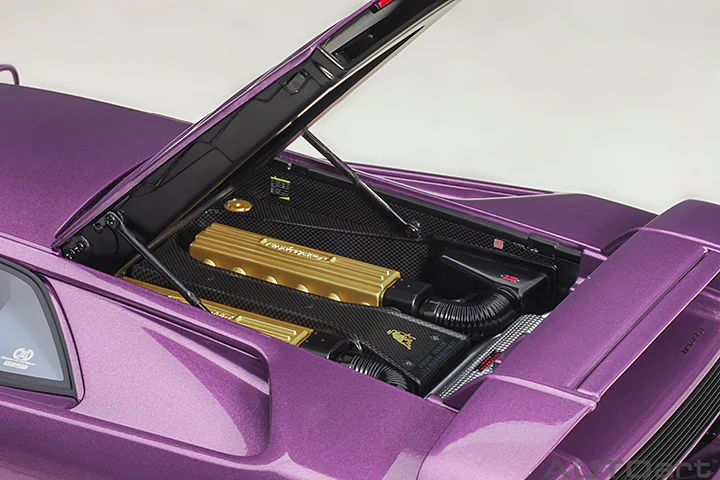 AUTOart 1995 Lamborghini Diablo SE30 Viola SE30 Metallic Purple 1:18 - Image 14