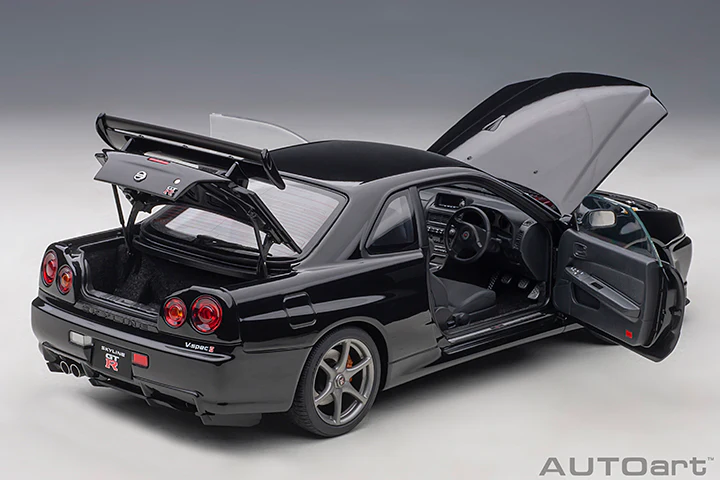 AUTOart 2001 Nissan Skyline GT-R (R34) V-Spec II Black Pearl 1:18 - Image 13