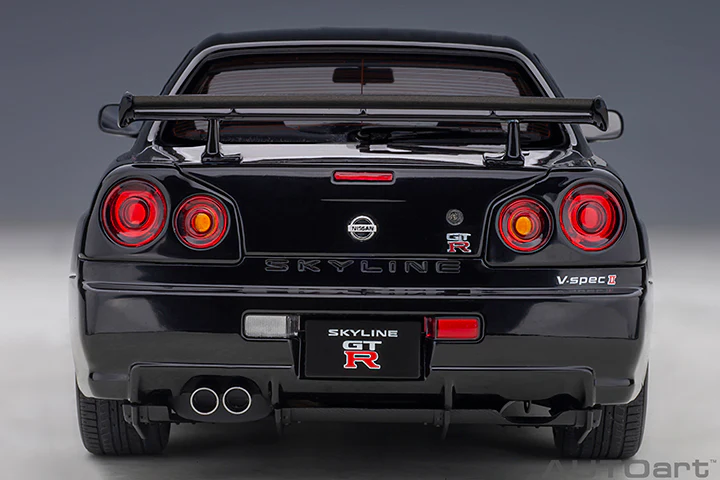 AUTOart 2001 Nissan Skyline GT-R (R34) V-Spec II Black Pearl 1:18 - Image 6