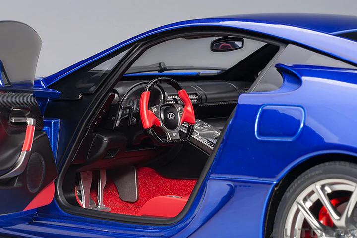 AUTOart 2012 Lexus LFA Pearl Blue 1:18 - Image 9