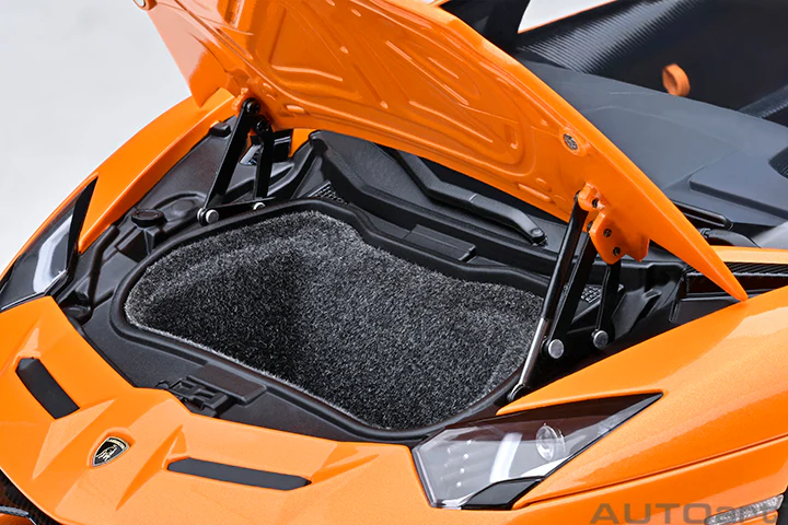 AUTOart 2016 Lamborghini Aventador SVJ Arancio Atlas (Pearl Orange) 1:18 - Image 11