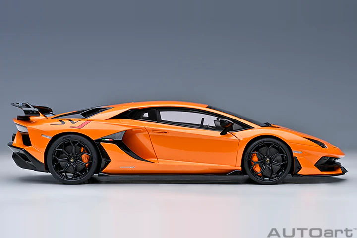 AUTOart 2016 Lamborghini Aventador SVJ Arancio Atlas (Pearl Orange) 1:18 - Image 4