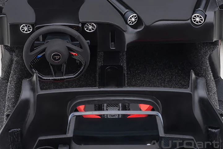 AUTOart 2013 Mclaren P1 Fire Black w/ Red Interior 1:18 - Image 18