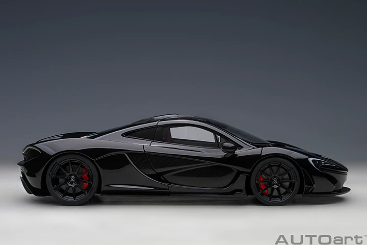 AUTOart 2013 Mclaren P1 Fire Black w/ Red Interior 1:18 - Image 4