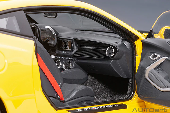 AUTOart 2017 Chevy Camaro ZL1 Bright Yellow 1:18 - Image 10