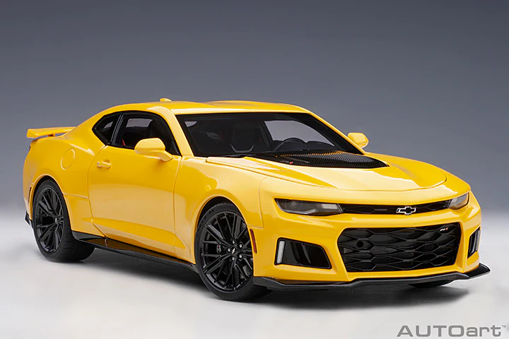 AUTOart 2017 Chevy Camaro ZL1 Bright Yellow 1:18 - Image 14