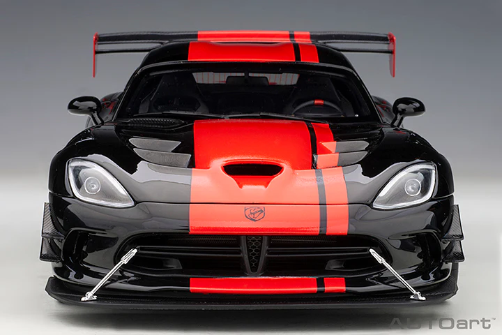AUTOart 2017 Dodge Viper GTS-R Commemorative Edition ACR Black w/ Red Stripes 1:18 - Image 5