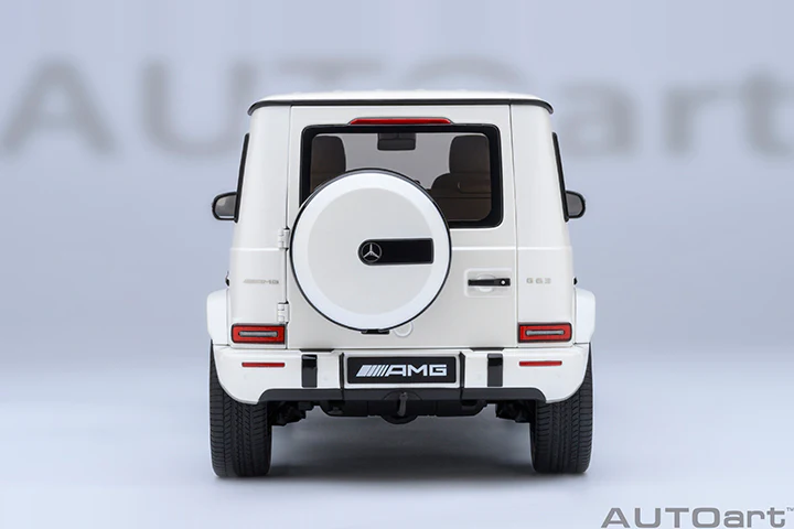 AUTOart 2019 Mercedes-Benz G63 AMG 4x4 G-Class Designo Brilliant White 1:18 - Image 6