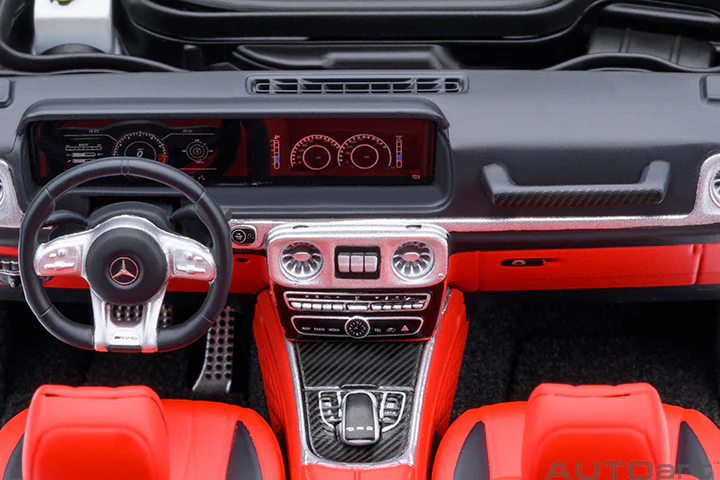 AUTOart 2019 Mercedes-Benz G63 AMG 4x4 G-Class Gloss Black 1:18 - Image 15