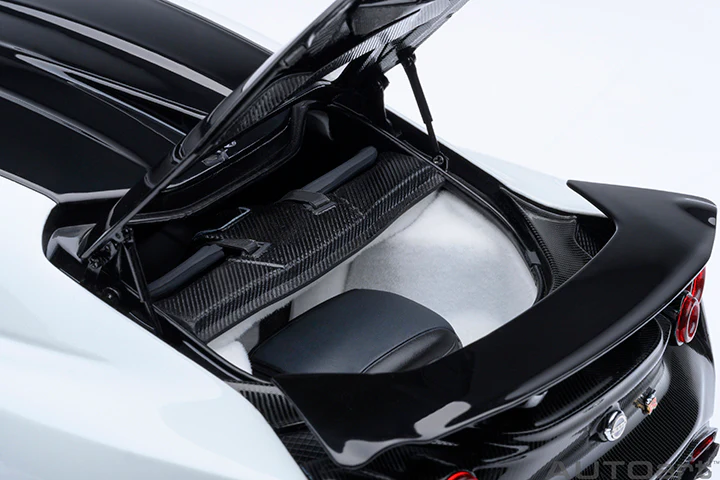 AUTOart 2020 Nissan GT-R (R50) by Italdesign Metallic White w/ Black 1:18 - Image 16