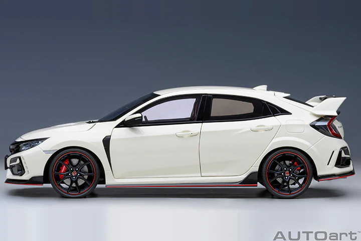 AUTOart 2021 Honda Civic Type R (FK8) Championship White 1:18 - Image 3