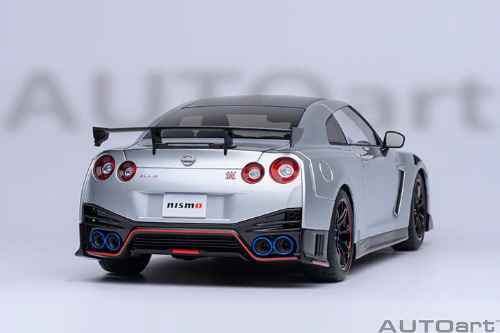AUTOart 2022 Nissan Skyline GT-R (R35) Nismo Special Edition Ultimate Metal Silver 1:18 - Image 19