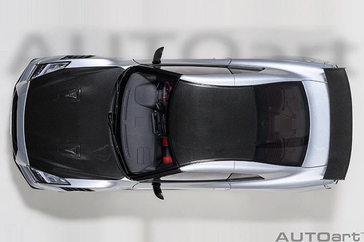 AUTOart 2022 Nissan Skyline GT-R (R35) Nismo Special Edition Ultimate Metal Silver 1:18 - Image 7