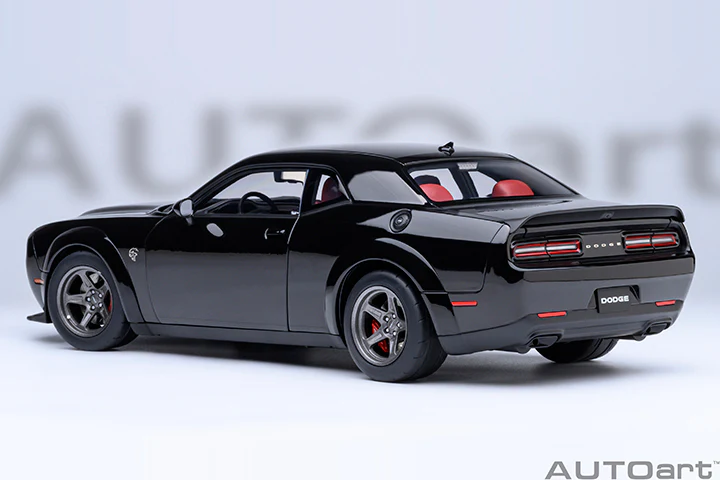 AUTOart 2023 Dodge Challenger SRT Super Stock Pitch Black 1:18 - Image 2