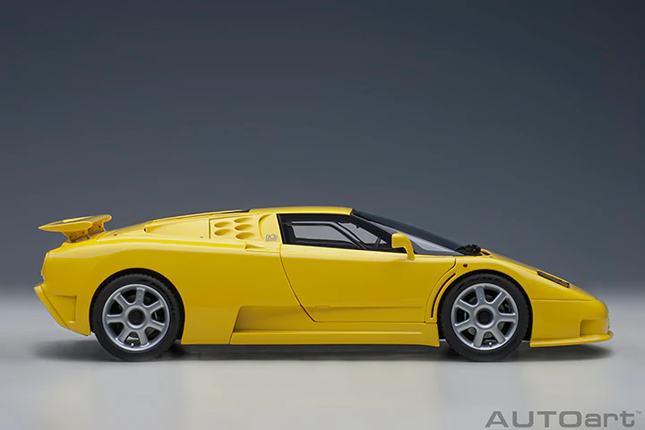 AUTOart Bugatti EB110 SS Giallo Bugatti (Yellow) 1:18 - Image 4