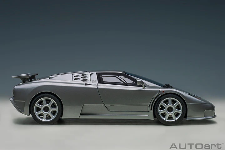 AUTOart Bugatti EB110 SS Grigio Metalizzatto (Silver) 1:18 - Image 4