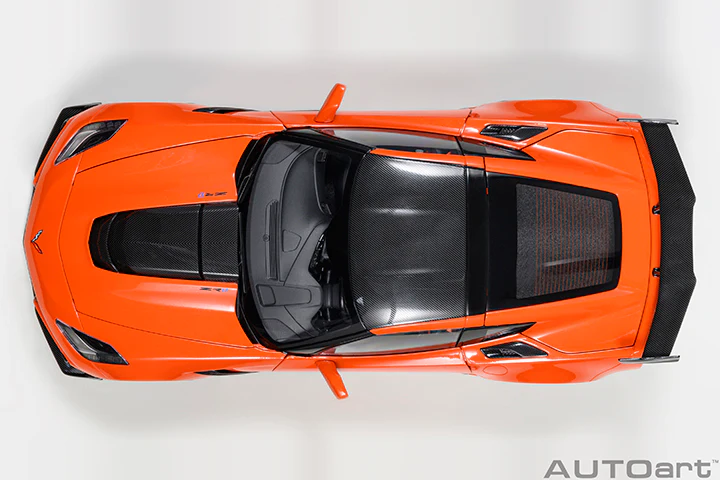AUTOart Chevy Corvette ZR1 Sebring Orange Tintcoat 1:18 - Image 6