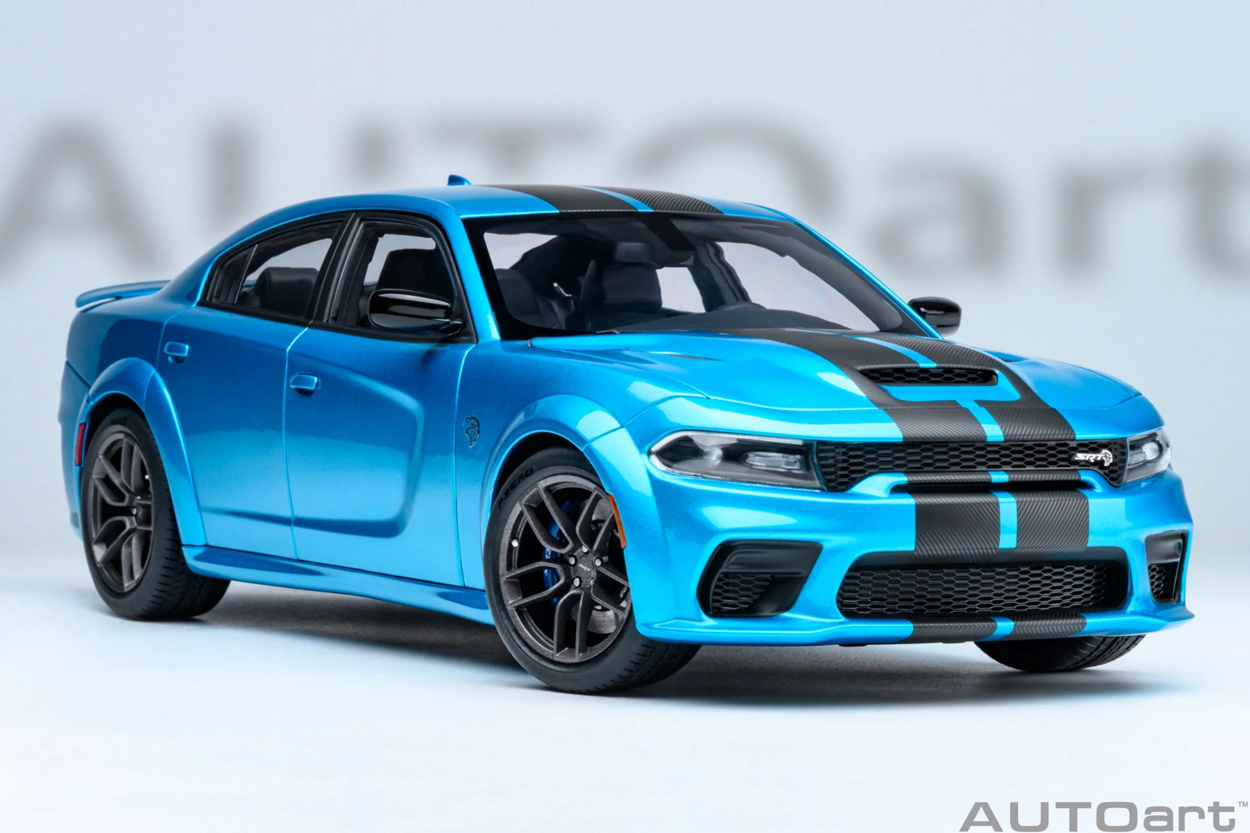 AUTOart Dodge Charger SRT Hellcat Redeye Jailbreak F5 Blue 1:18 - Image 17