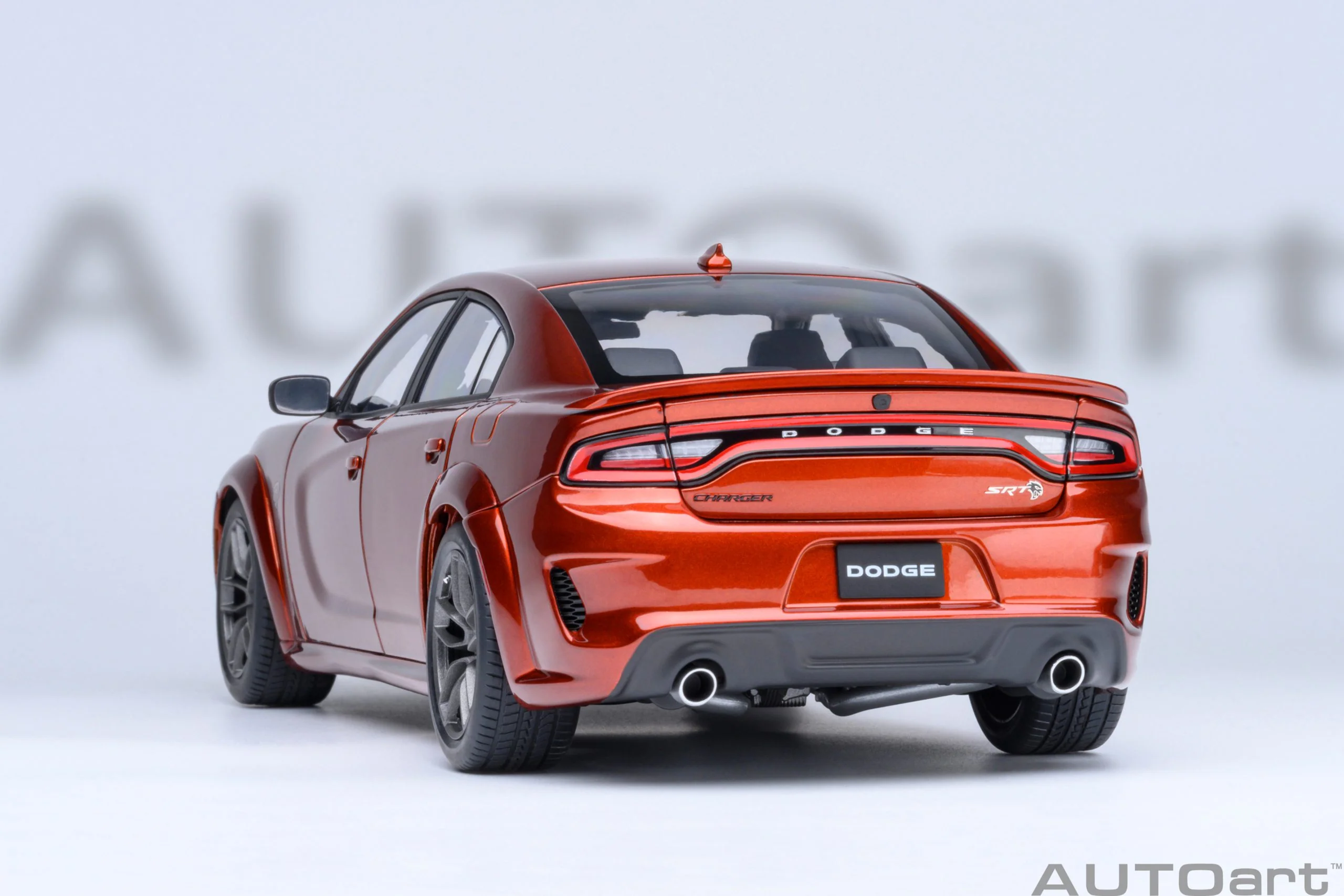 AUTOart Dodge Charger SRT Hellcat Redeye Jailbreak Sinamon Stick 1:18 - Image 19