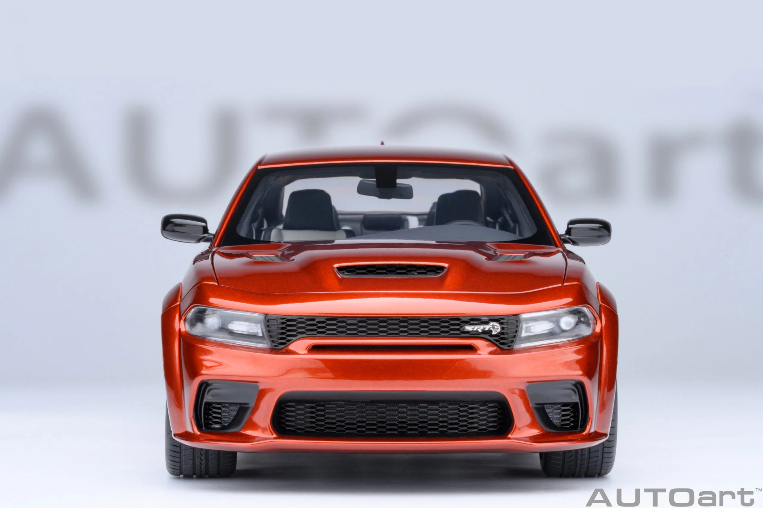 AUTOart Dodge Charger SRT Hellcat Redeye Jailbreak Sinamon Stick 1:18 - Image 5