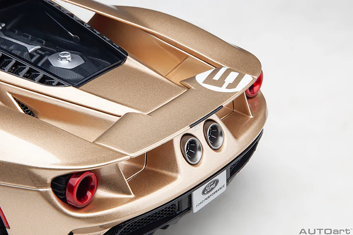 AUTOart Ford GT Heritage Edition #5 Holman Moody Gold 1:18 - Image 14