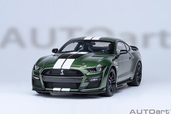 AUTOart Ford Shelby Mustang GT500 Eruption Green 1:18 - Image 20