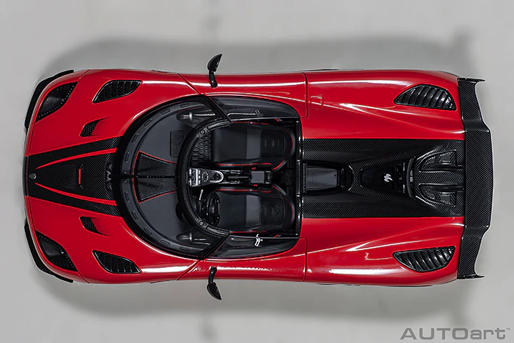 AUTOart Koenigsegg Agera RS Spyder Chili Red & Carbon Black 1:18 - Image 8
