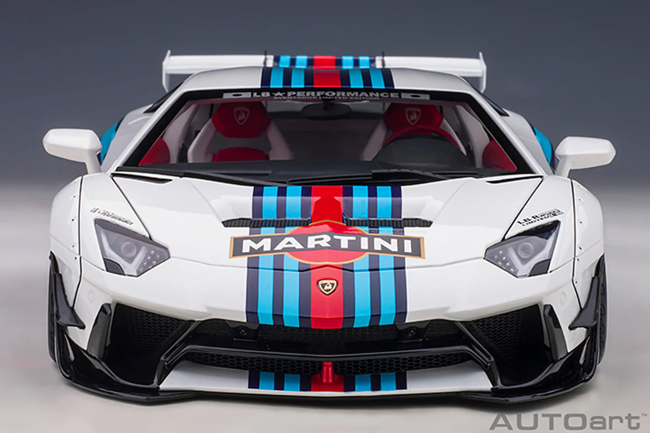 AUTOart Lamborghini Aventador Liberty Walk LB-Works Limited Edition Martini Livery 1:18 - Image 4