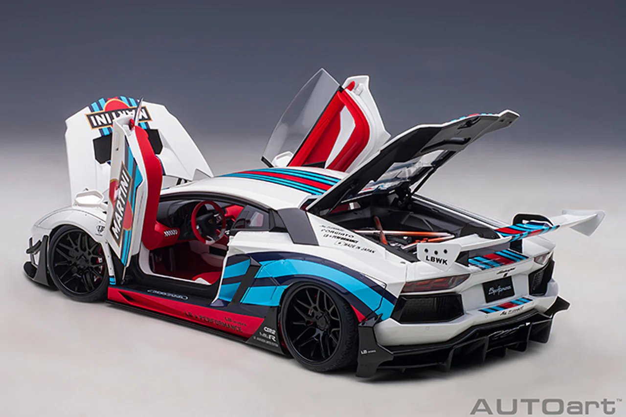 AUTOart Lamborghini Aventador Liberty Walk LB-Works Limited Edition Martini Livery 1:18 (Preowned)) - Image 8
