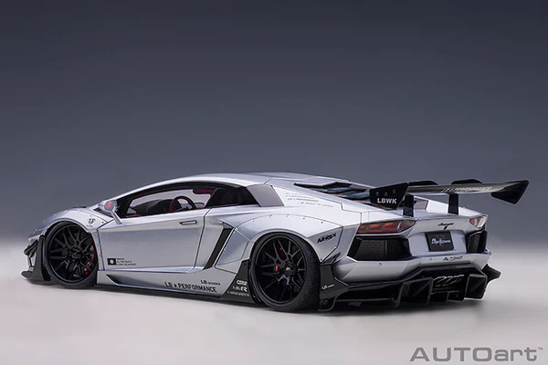 AUTOart Lamborghini Aventador Liberty Walk Limited Edition Matte Silver Metallic 1:18 - Image 2