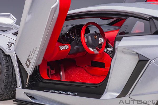 AUTOart Lamborghini Aventador Liberty Walk Limited Edition Matte Silver Metallic 1:18 - Image 5