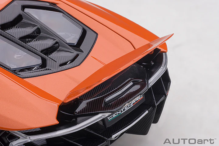 AUTOart 2016 Lamborghini Centenario Arancio Argos (Pearl Orange) 1:18 - Image 12