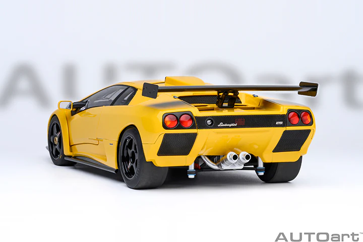 AUTOart Lamborghini Diablo GTR Superfly Yellow 1:18 - Image 20
