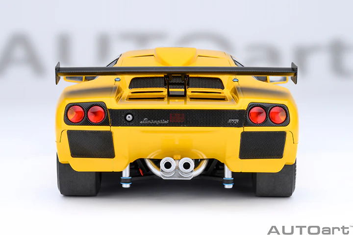 AUTOart Lamborghini Diablo GTR Superfly Yellow 1:18 - Image 6
