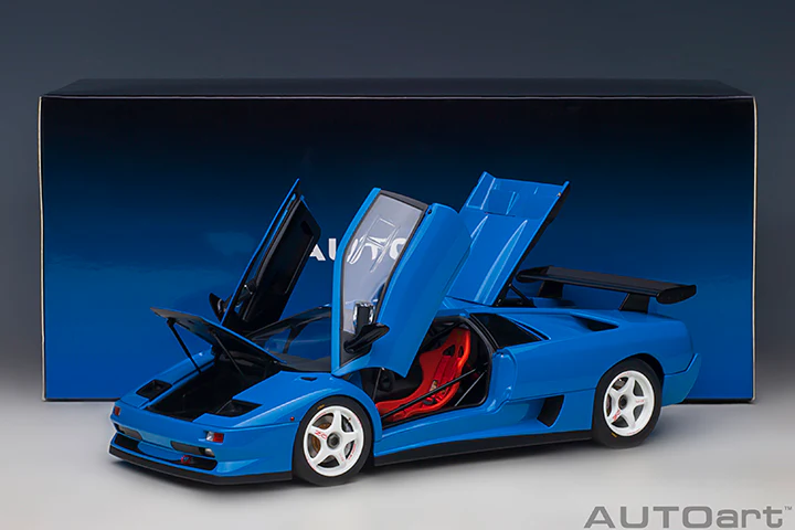 AUTOart Lamborghini Diablo SV-R Blu Le Mans Blue 1:18 - Image 20