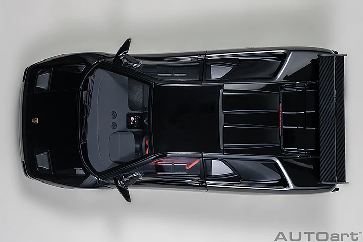 AUTOart Lamborghini Diablo SV-R Deep Black 1:18 - Image 7