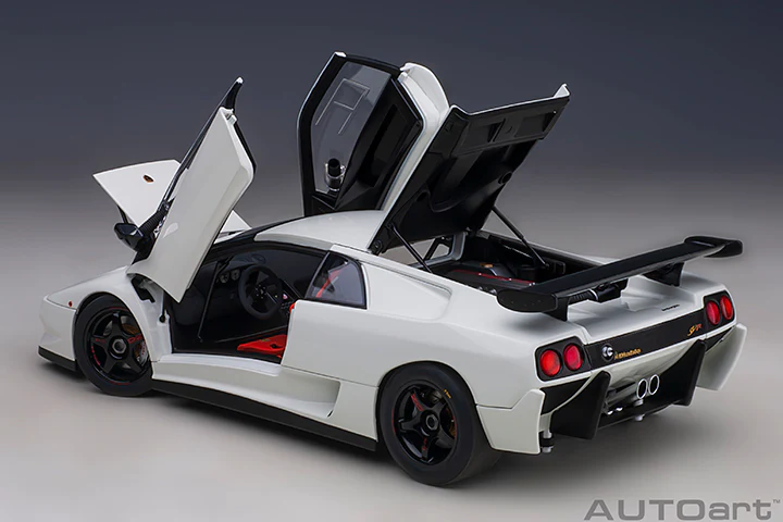 AUTOart Lamborghini Diablo SV-R Impact White 1:18 - Image 15