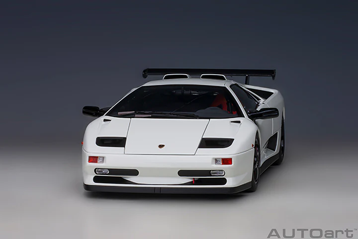 AUTOart Lamborghini Diablo SV-R Impact White 1:18 - Image 18
