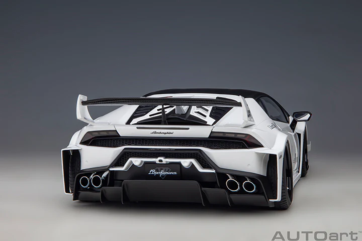 AUTOart Lamborghini Huracan GT Liberty Walk LB Silhouette Works White 1:18 - Image 19