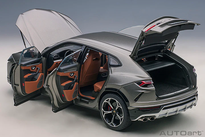 AUTOart Lamborghini Urus Grigio Titans (Matte Grey) 1:18 - Image 12