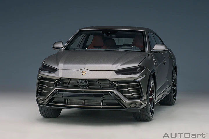 AUTOart Lamborghini Urus Grigio Titans (Matte Grey) 1:18 - Image 15