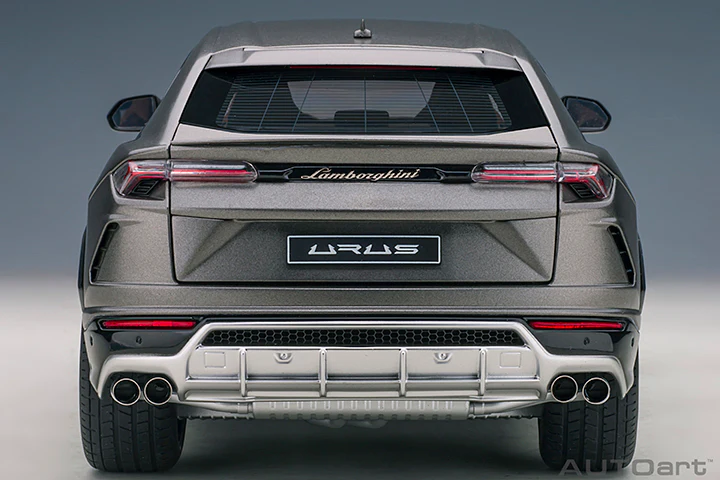 AUTOart Lamborghini Urus Grigio Titans (Matte Grey) 1:18 - Image 6