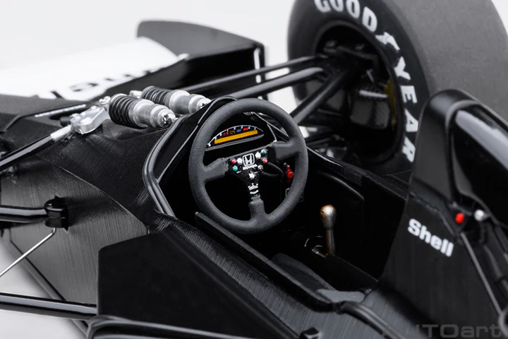 AUTOart Mclaren Honda MP4/6 No 1 Japanese GP 1991 Senna 1:18 - Image 10