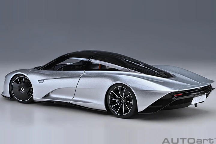 AUTOart Mclaren Speedtail Supernova Silver 1:18 - Image 2
