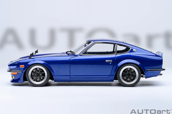 AUTOart Nissan Fairlady Z 'Wangan Midnight" Akuma no Z Version Blue 1:18 - Image 4