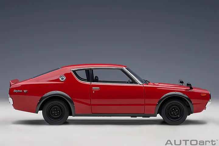 AUTOart Nissan Skyline 2000 GT-R (KPGC110) Standard Version Red 1:18 - Image 4