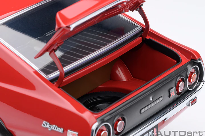AUTOart Nissan Skyline 2000 GT-R (KPGC110) Z-Tune Red 1:18 - Image 13