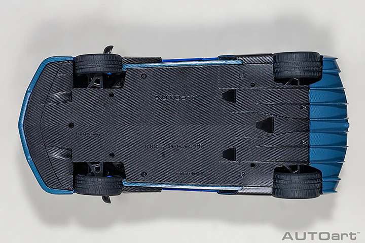 AUTOart Pagani Huayra BC Blue Francia (Carbon) 1:18 - Image 8